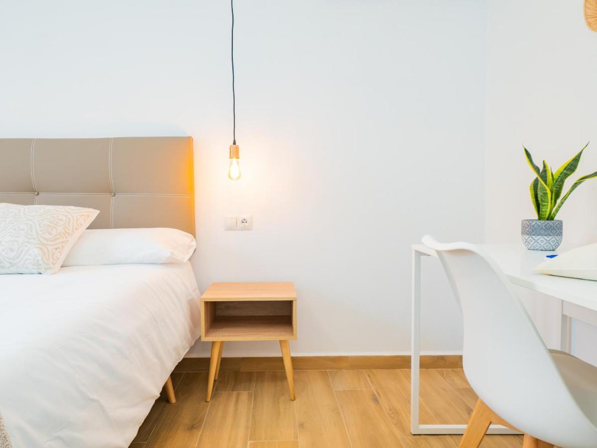 Cubo'S Hostal William'S Sunny 1 With Breakfast Torre de Benagalbon Ngoại thất bức ảnh