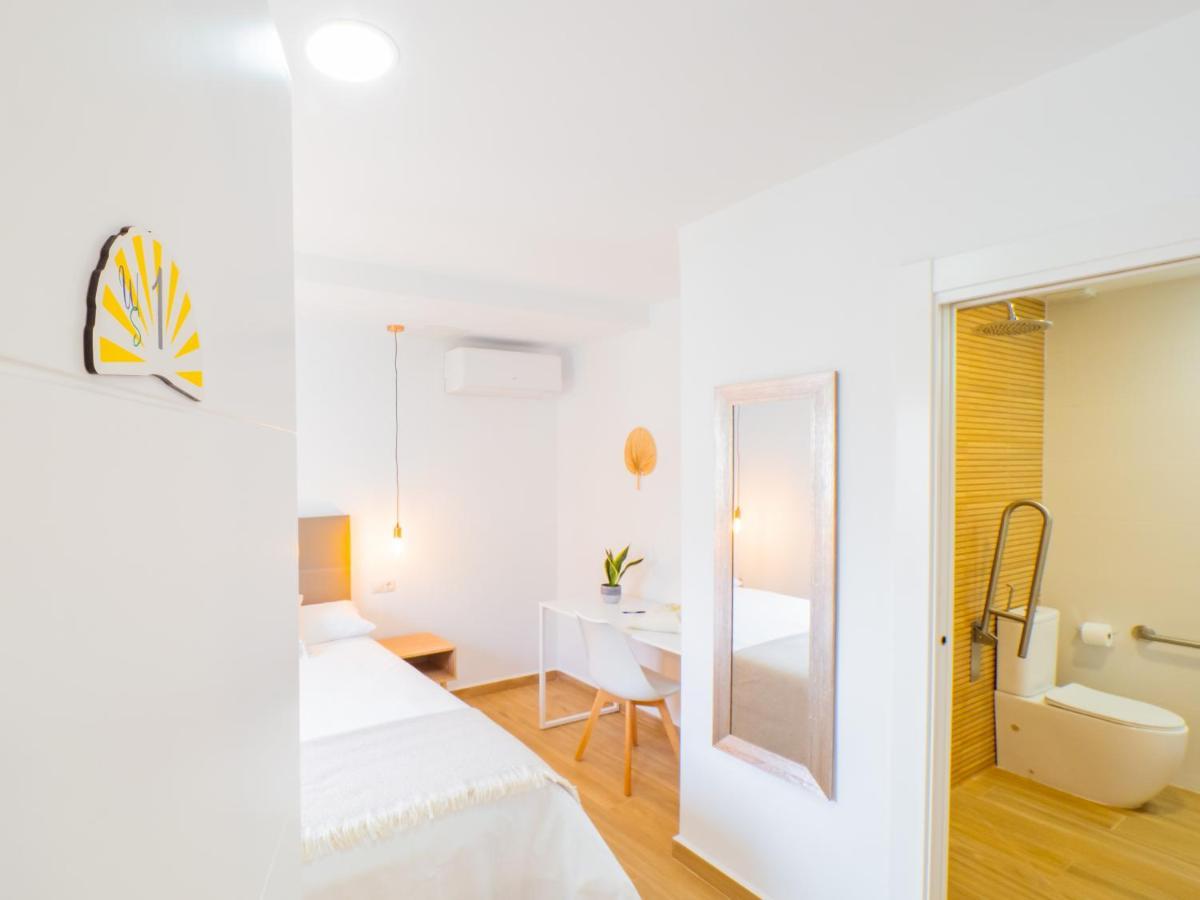 Cubo'S Hostal William'S Sunny 1 With Breakfast Torre de Benagalbon Ngoại thất bức ảnh