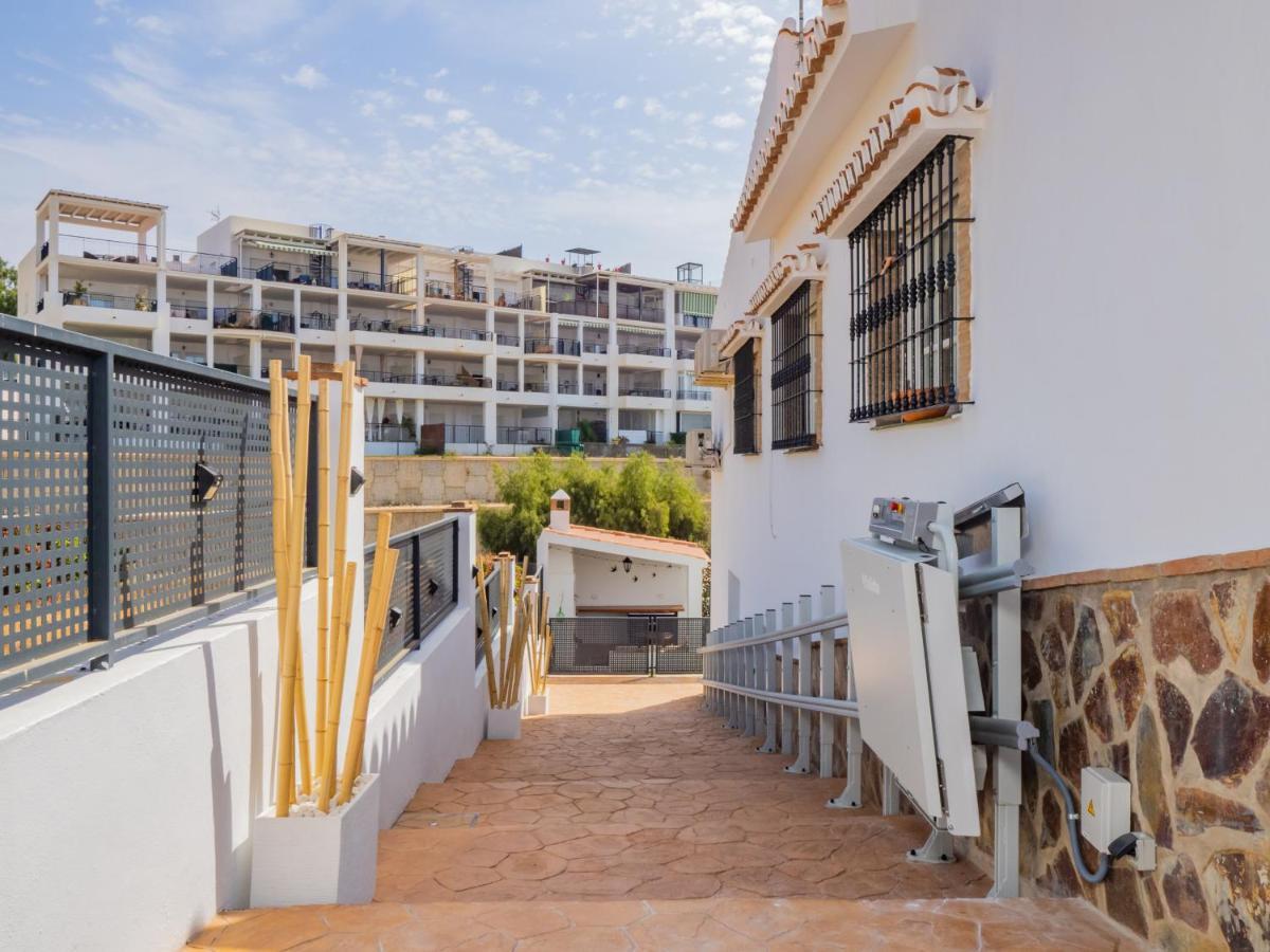 Cubo'S Hostal William'S Sunny 1 With Breakfast Torre de Benagalbon Ngoại thất bức ảnh